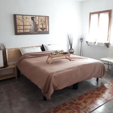 Bed & Breakfast La Collina Olistica *